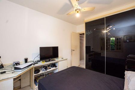 Casa à venda com 3 quartos, 289m² em Piratininga, Niterói