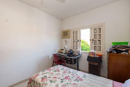 Casa à venda com 3 quartos, 289m² em Piratininga, Niterói