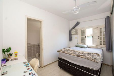 Casa à venda com 3 quartos, 289m² em Piratininga, Niterói