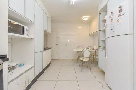 Apartamento à venda com 4 quartos, 213m² em Santa Cecilia, São Paulo