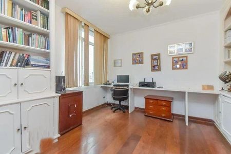 Apartamento à venda com 4 quartos, 213m² em Santa Cecilia, São Paulo