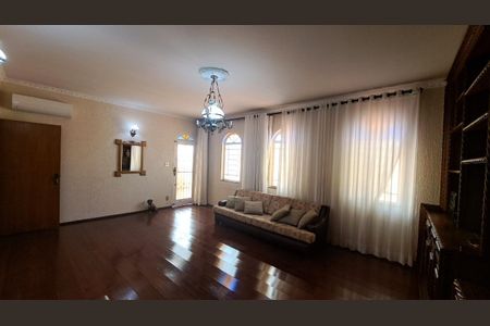 Casa à venda com 3 quartos, 166m² em Jardim Chapadão, Campinas