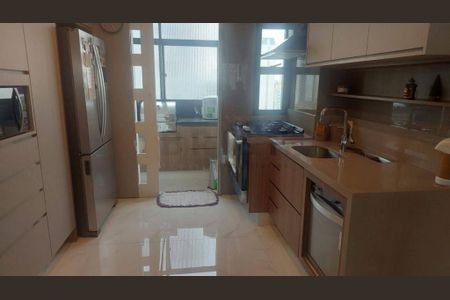 Apartamento à venda com 3 quartos, 117m² em Vila Congonhas, São Paulo