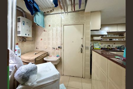 Apartamento à venda com 125m², 3 quartos e 2 vagasÁrea de serviço