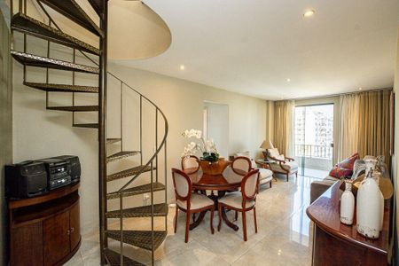 Apartamento à venda com 3 quartos, 220m² em Santa Rosa, Niterói
