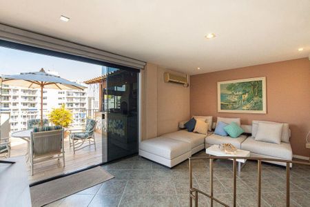 Apartamento à venda com 3 quartos, 220m² em Santa Rosa, Niterói