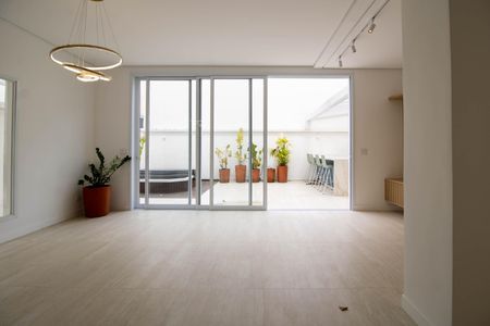 Sala de casa à venda com 3 quartos, 350m² em Morumbi, São Paulo