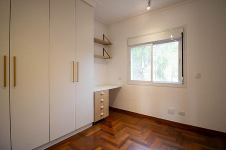 Casa à venda com 350m², 3 quartos e 4 vagasSuíte 3