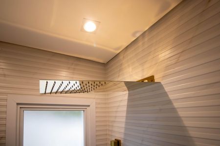 Casa à venda com 350m², 3 quartos e 4 vagasBanheiro Suíte 2