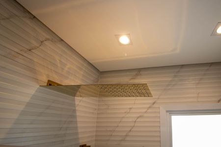 Casa à venda com 350m², 3 quartos e 4 vagasBanheiro Suíte 3