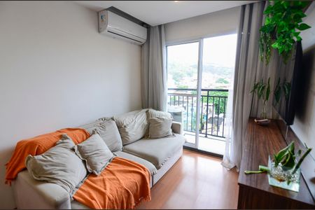 Apartamento para alugar com 34m², 1 quarto e sem vaga Apartamento para alugar com 34m², 1 quarto e sem vagaSala