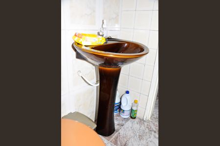 Casa para alugar com 57m², 1 quarto e sem vagaDetalhe - Banheiro Social