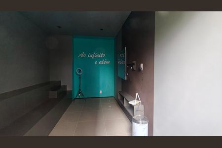 Apartamento para alugar com 33m², 2 quartos e sem vaga