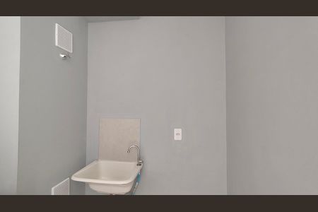 Apartamento para alugar com 33m², 2 quartos e sem vaga