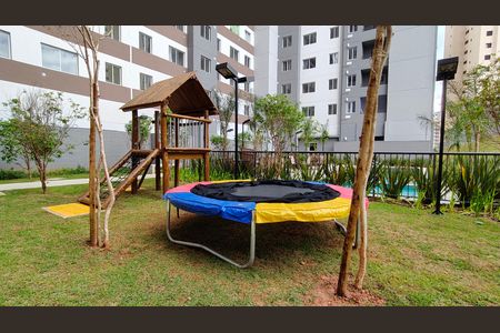 Apartamento para alugar com 33m², 2 quartos e sem vaga