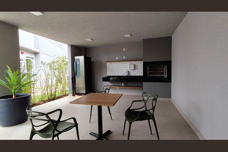 Apartamento para alugar com 33m², 2 quartos e sem vaga