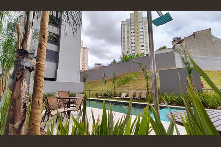 Apartamento para alugar com 33m², 2 quartos e sem vaga