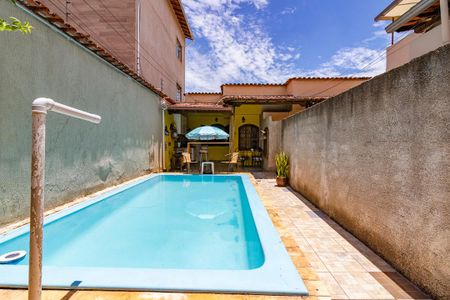 Casa para alugar com 80m², 2 quartos e 3 vagasPiscina