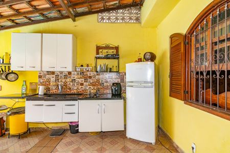 Casa para alugar com 50m², 1 quarto e 3 vagasCozinha