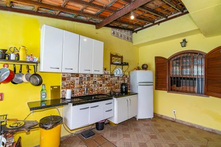 Casa para alugar com 50m², 1 quarto e 3 vagasCozinha