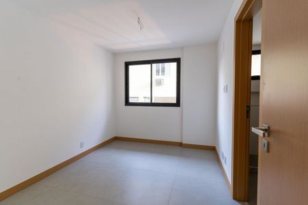 Apartamento à venda com 2 quartos, 94m² em Piratininga, Niterói