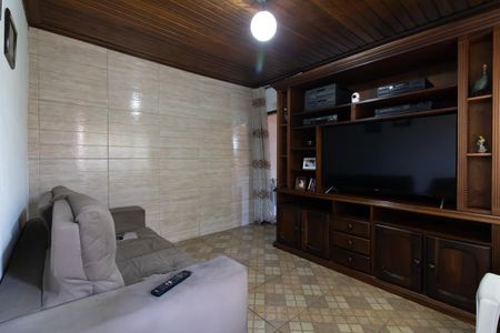 Sala de casa à venda com 4 quartos, 300m² em Vila Rio Branco, São Paulo