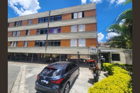 Apartamento para alugar com 180m², 3 quartos e 1 vagaFachada