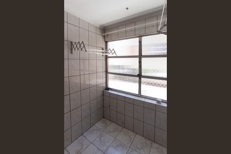 Apartamento para alugar com 180m², 3 quartos e 1 vagaÁrea de Serviço