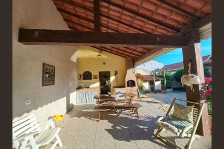 Casa à venda com 3 quartos, 180m² em Serra Grande, Niterói