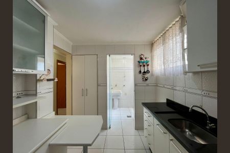 Apartamento à venda com 80m², 2 quartos e 1 vagaCozinha