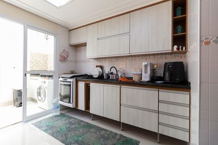 Casa de condomínio à venda com 127m², 3 quartos e 2 vagasCozinha 