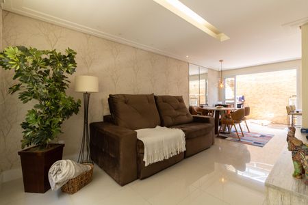 Casa de condomínio à venda com 127m², 3 quartos e 2 vagasSala