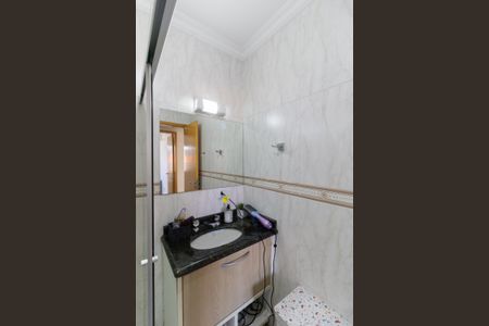 Casa de condomínio à venda com 127m², 3 quartos e 2 vagasBanheiro Social 