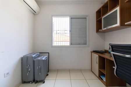 Casa de condomínio à venda com 127m², 3 quartos e 2 vagasQuarto 3