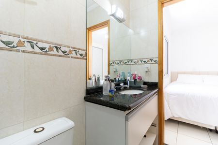 Casa de condomínio à venda com 127m², 3 quartos e 2 vagasBanheiro da Suíte 