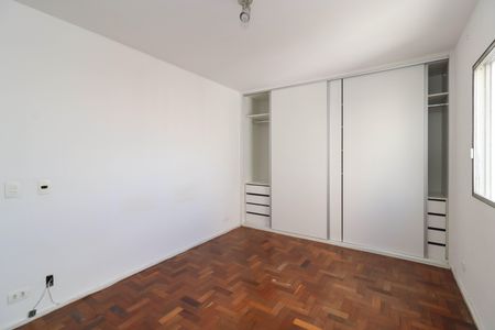 Apartamento para alugar com 117m², 3 quartos e 1 vagaSuíte
