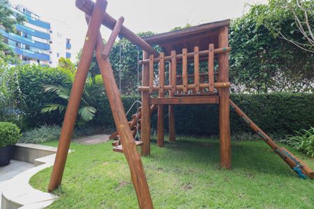 Apartamento para alugar com 117m², 3 quartos e 1 vagaÁrea comum - Playground