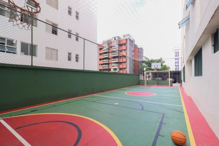 Apartamento para alugar com 117m², 3 quartos e 1 vagaÁrea comum