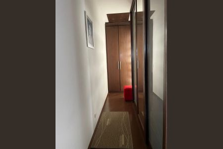 Casa à venda com 256m², 3 quartos e 4 vagas Casa à venda com 256m², 3 quartos e 4 vagasFoto 18