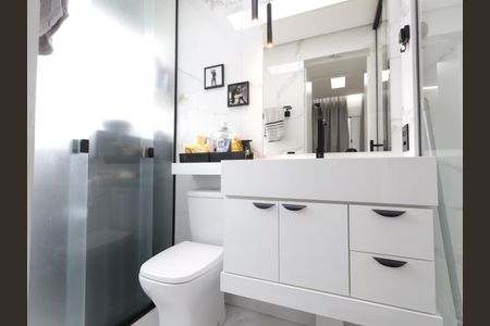 Apartamento à venda com 39m², 1 quarto e 2 vagasBanheiro da Suíte