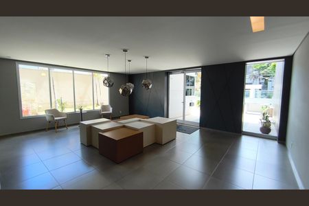 Studio para alugar com 34m², 1 quarto e 1 vagaHall