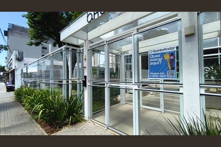 Studio para alugar com 34m², 1 quarto e 1 vagaFachada + Plaquinha