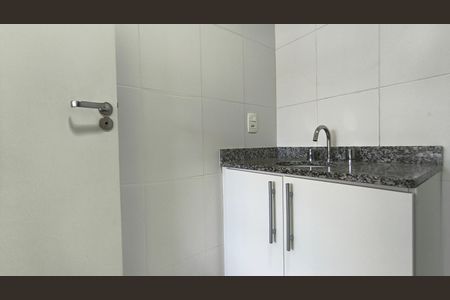 Banheiro de kitnet/studio para alugar com 1 quarto, 34m² em Ipiranga, São Paulo