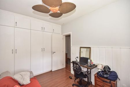 Apartamento para alugar com 142m², 3 quartos e 2 vagasQuarto 2