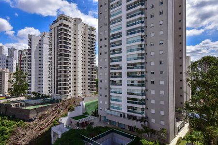 Apartamento para alugar com 142m², 3 quartos e 2 vagasVista