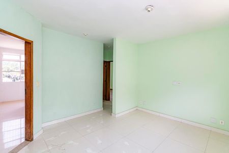 Apartamento para alugar com 72m², 2 quartos e 2 vagasSala