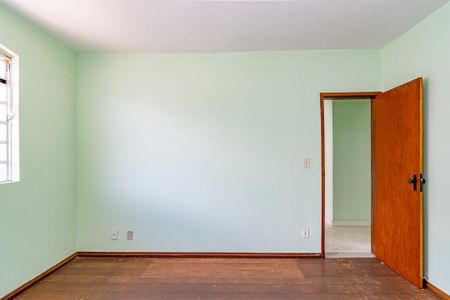 Quarto 1 de apartamento para alugar com 2 quartos, 72m² em Alto Caiçaras, Belo Horizonte