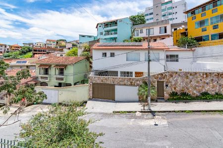 Sala de apartamento para alugar com 2 quartos, 72m² em Alto Caiçaras, Belo Horizonte