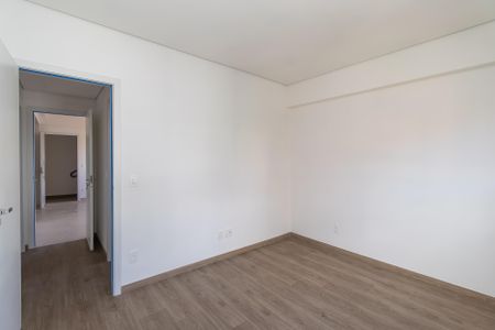 Apartamento à venda com 77m², 3 quartos e 2 vagasQuarto 1