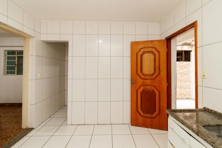 Casa para alugar com 95m², 2 quartos e 1 vaga Casa para alugar com 95m², 2 quartos e 1 vagaCozinha